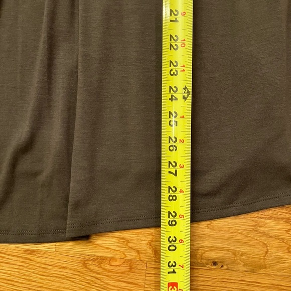 New without tags. Zenanna small top. - Picture 10 of 12